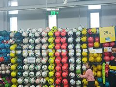 -迪卡侬(西三旗店)