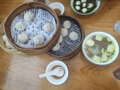 -颐缘居·南翔小笼馆