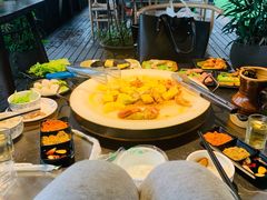 -冰冰龙虾·江湖菜·花园江景餐厅