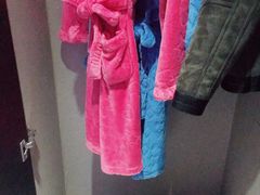 -喜鹊愉家酒店(郑州曼哈顿博览中心地铁站店)