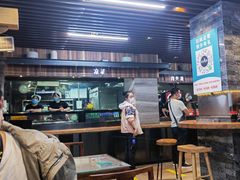 大堂-亮亮面馆(经六路店)