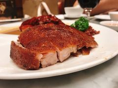 化皮乳猪-镛记酒家