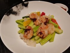 -鲜璟台·地标景观餐厅(上海中心店)