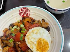 -鸿兴面馆馄饨小笼(稻香店)