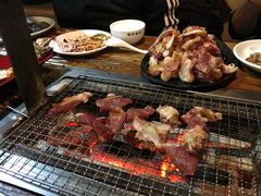 烤羊腿-柿子树炭烤羊腿(金台路店)