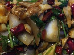 -小鱼儿海鲜港(新村十区店)