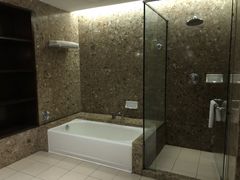 -太平洋丽晶套房酒店