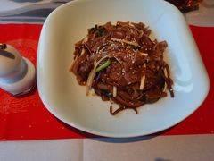 干炒牛河-馋遇江南·精致湖景雅宴(东方之门店)