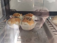 -三三烘焙坊(滨江店)