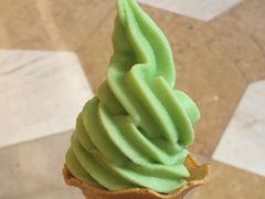 -全家便利店(杭州龙翔桥地铁站店)