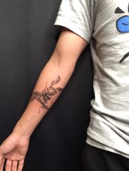 -AC TATTOO 纹身