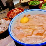 金姐老火锅：爆红明星火锅店来啦