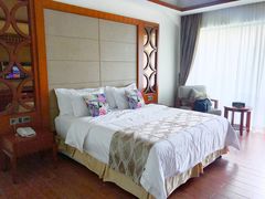 -那琴半岛地质海洋公园