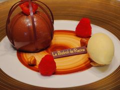 黑巧克力樱桃蛋糕-Le Bistrot de Racine