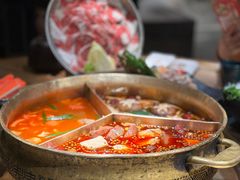 -湊湊火锅·茶憩(南京东路悦荟店)