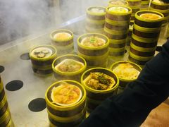 -快活大茶楼