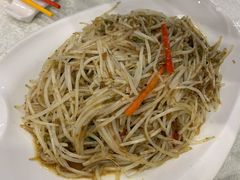 三乜酱炒银牙-三辣馆