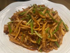 -山楂树融合菜餐厅