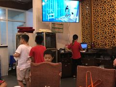 -新一家农家菜(华景新城店)