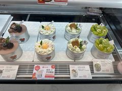 -花花卷卷·鲜食蛋糕(静安久光百货店)