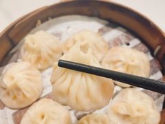 -馋三尺蟹粉小笼(人民广场店)