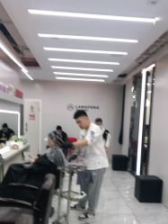点击看大图 -朗峰专业美发沙龙