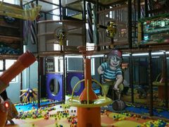 -蒙特利亲子乐园