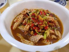 酸辣鱿鱼-笨罗卜浏阳菜馆(太平街店)