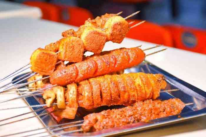 常大炸串(乳山炸甩)-"在星达影城旁边~店小小的,有两层,二楼有.