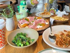 -La Strada(安福路店)