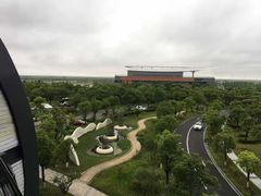 -上海滴水湖皇冠假日酒店