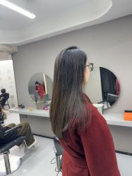 -宫铭烫发染发接发店