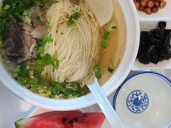 -味一楼兰州拉面(机场一店)