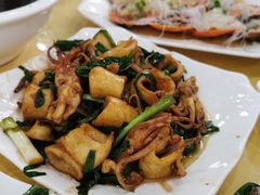 酱爆鱿鱼筒-双月饭店·20年老字号(新村店)