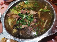 -谢老五跷脚牛肉·非遗传承店