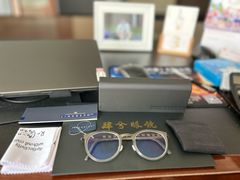 -肆兮眼镜·蔡司·徕卡战略合作店(大坪店)