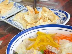 -长人馄饨铺(解放街店)