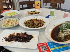 -老太婆饭店·头牌卤鸭·桐庐老味道(朝霞店)