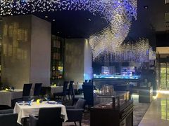 -AZUR聚(香格里拉饭店)