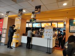 -麦当劳(卫星广场店)