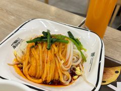 -魏家凉皮(博水商务大厦店)