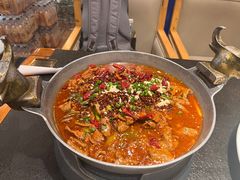 -万重锦·人文川菜馆(骡马市店)