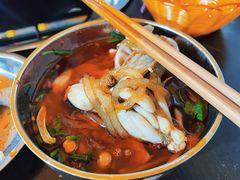 -鸿顺老铁锅美蛙鱼府(解放碑店)