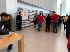 -Apple零售店(华贸购物中心店)
