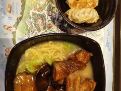 -横琴湾畔餐厅(长隆海洋王国白鲸剧场店)