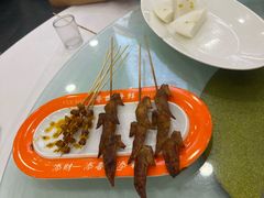 -粤盛海鲜平价店(洛溪食街店)