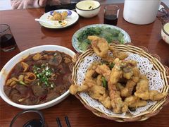 -胡子饮食店