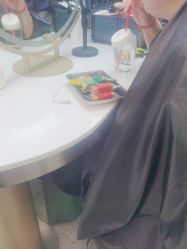 -环球蝶上美业连锁