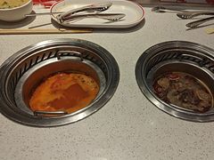 -龍歌自助小火锅(芝罘万达店)