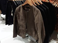 -优衣库(上海正大广场店)